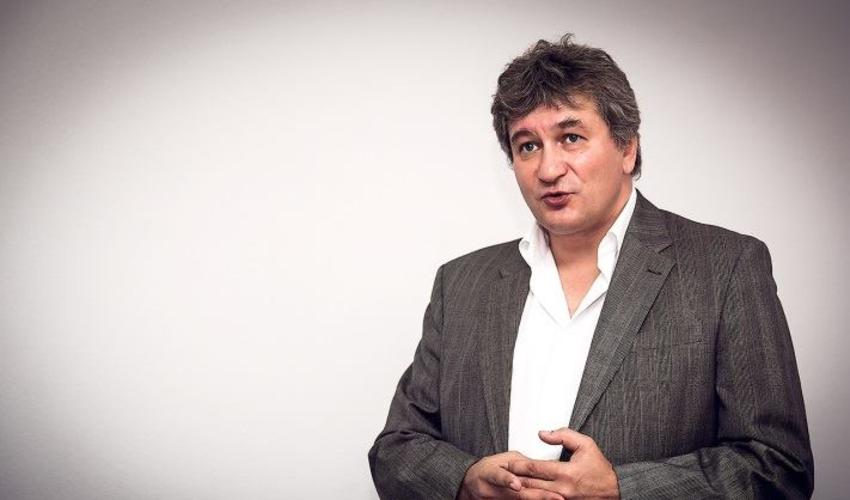андрей поздняков